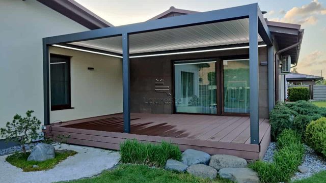 bioklimatine pergola terasa lauko roletai