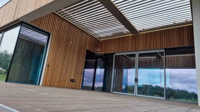 bioklimatine pergola restoranams namams terasa